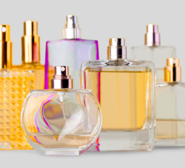 Discover Timeless Perfumes: 15 Signature Scents Await You!