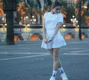 6 Monochromatic Dressing Secrets for a Sleek, Stylish Look