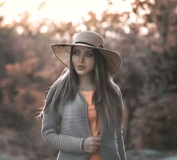 Effortless Spring Outfits: 15 Travel-Ready Ideas